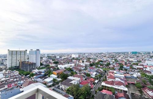 Panakkukang Apartment | Spacious Studio Room at Vida View Makassar Apartment By Travelio