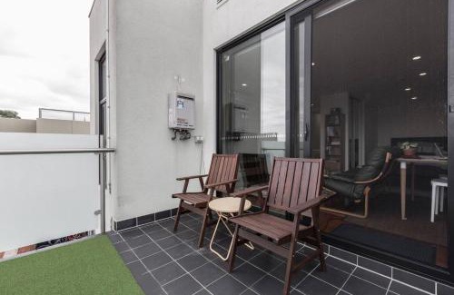 Brunswick Apartment | Spacious Studio with Balcony in Eclectic Brunswick