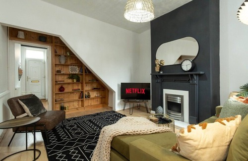 Leicester House | Spacious, Stylish Leicester Home w/Fast Wi-Fi