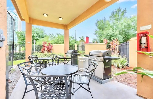 Florida Central Atlantic Coast Apartment | Spacious Suite near Disney w Pool, Hot Tub, Arcade
