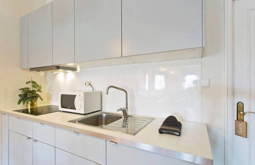 Uniao de Freguesias do Centro Apartment | Spacious Sunny Flat | Ace Location