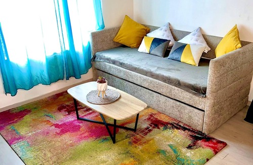 Saint-Quentin Apartment | Spacious T2 - near center - comfort and serenity