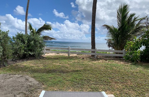 Saint-Francois Apartment | spacious T2 with direct access to the beach