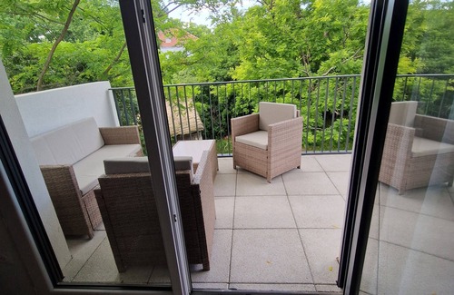Croix-d'Argent Apartment | Spacious T3 new. elevator Balconies, basement parking, air conditioning, streetcar