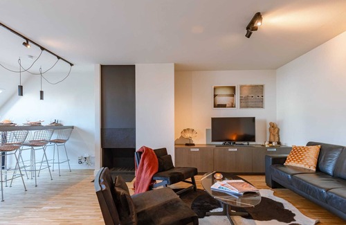 Duinbergen Apartment | Spacious two bedroom apartment nearby the beach