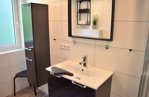 Stickenbuttel Apartment | Spacious vacation apartment over two floors
