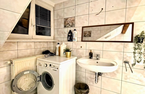 Zirndorf Apartment | Spacious vacation apartment for up to 8 people in the heart of Zirndorf