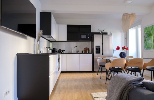 Ottakring Apartment | Spacious vacation apartment with good facilities and exclusive garden access