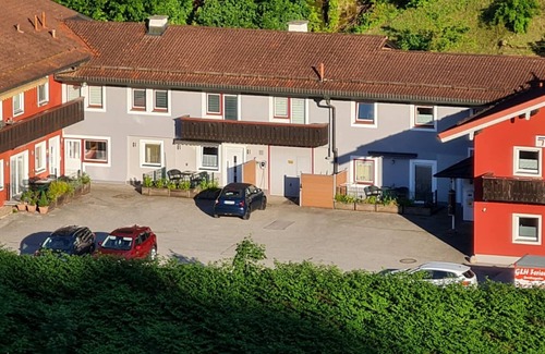 Mitterbach Apartment | Spacious vacation apartment Untersberg, 125sqm, with terrace