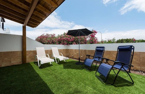 Geafond House | Spacious Vacation Home in Corralejo