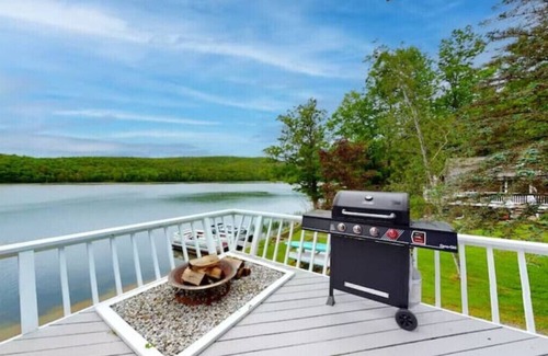 Hubbardton House | Spacious Vermont Lake Retreat- Private Dock/Game Room/NEW Golf Sim/Theater