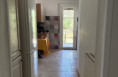 Castillon-du-Gard Villa | Spacious villa in Castillon-du-Gard with Separate Studio and Private Pool