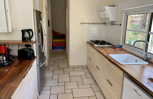 Moliets-et-Maa Villa | SPACIOUS VILLA 10 PEOPLE WITH HEATED SWIMMING POOL , WIFI, BIKES