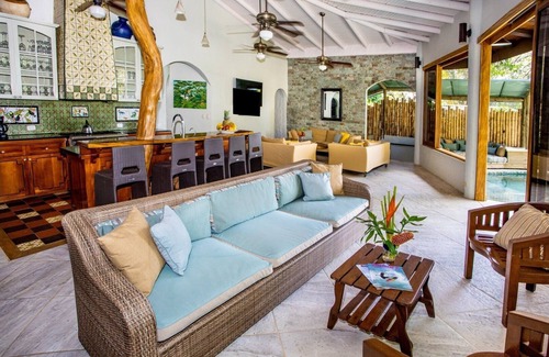 Manuel Antonio Villa | Spacious Villa, 3 Pools, Rooftop Sundeck, Ocean Views, Chef Included