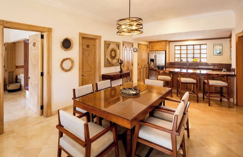 Los Cabos Condo | Spacious Villa at beachside resort! Ocean view!