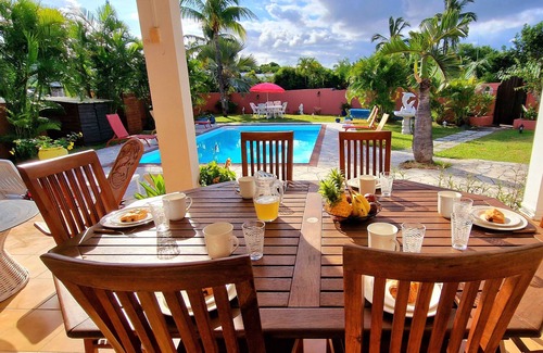 Saint-Paul Villa | Spacious villa for 8 people with salt pool 10m*6m.located in Saint-Paul
