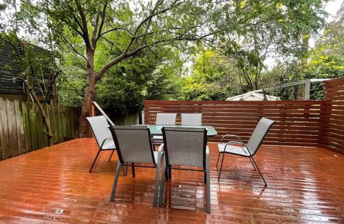 Canterbury House | Spacious Villa Holiday Staycation in Canterbury East of Melbourne