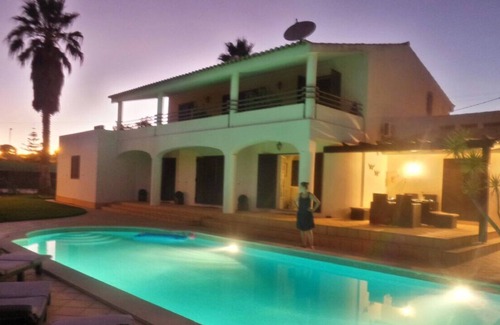 Maca Villa | Spacious villa w/ heated pool, tennis court & hot tub (only 30 min. from Lisbon)