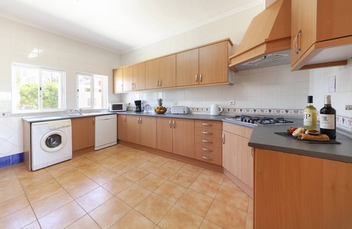 Cerro de Aguia Villa | SPACIOUS VILLA WITH STUNNING SEA VIEWS, PRIVATE POOL, FREE WI-FI, A/C & BBQ