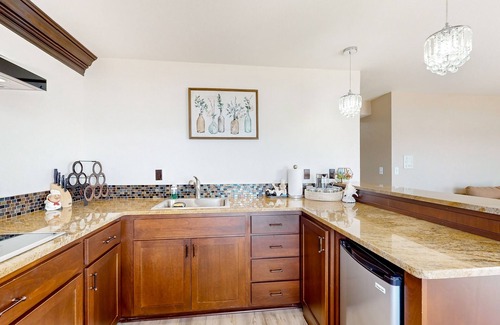 Belfair House | Spacious waterfront home with beach access, kayaks, grill, mtn views, & AC