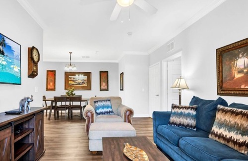 Four Corners Resort | SPACIOUS WELL APPOINTED 2 BEDROOM 2 BATHROOM CONDO CLOSE TO ALL THE MAJOR PARKS