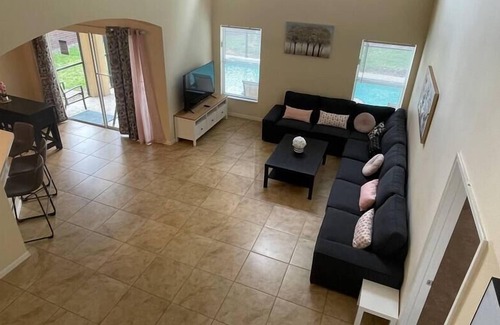 Westridge House | Spacious Westridge Pool Home 5 bedroom
