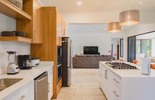 Avellanas Beach House | Spacious with private pool, house for 8 in Pinilla