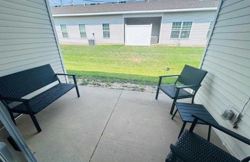 Grandville Apartment | Spacious Wyoming MI Getaway- Minutes to GR