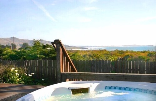 Bodega Bay Cottage | Spacious Yet Cozy Bodega Bay Experience!
