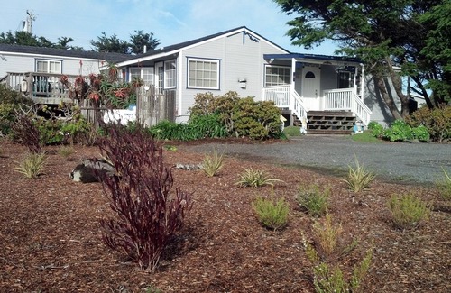 Bodega Bay Cottage | Spacious Yet Cozy Bodega Bay Experience!