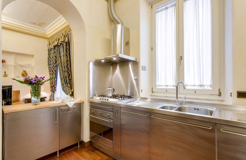Rione IV Campo Marzio Apartment | Spanish Steps - charming