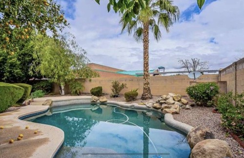 Arabian Crest House | Spanish-themed Scottsdale gem w /Lagoon pool!