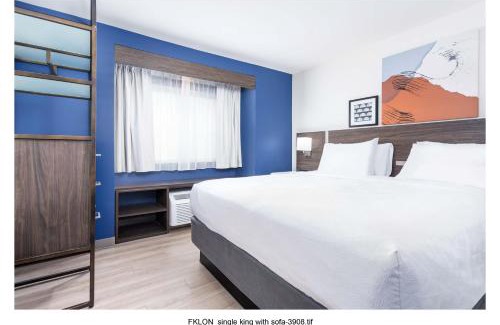 Clarion Hotel | Spark by Hilton Clarion