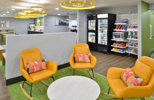 Dallas Hotel | Spark By Hilton Dallas Medical District Love Field