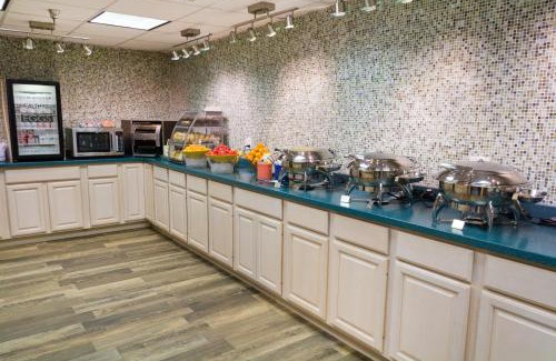 Sarasota Hotel | Spark by Hilton Sarasota Siesta Key Gateway
