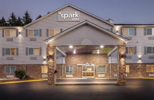 Tumwater Hotel | Spark by Hilton Tumwater