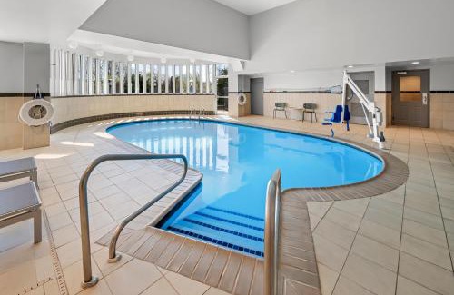 Woodbridge Hotel | Spark by Hilton