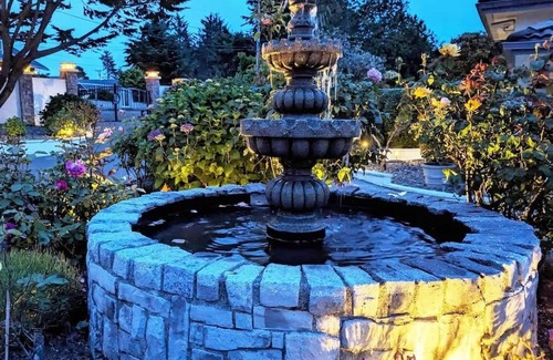 Brookings Apartment | Sparkling Clean, Private & Quiet! Amazing Ocean Views [7]