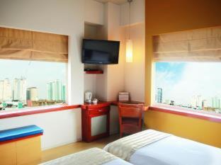 Old Jakarta Hotel | Sparks Life Jakarta, ARTOTEL Curated