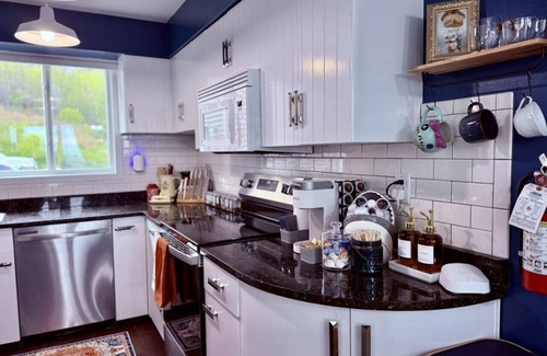 Observation Hill Apartment | Sparrows Nest Observation Hill