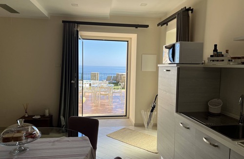 Taormina Apartment | Sparviero Taormina apartment with view