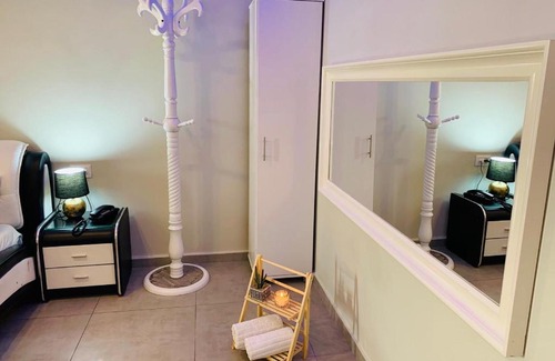 Petah Tikva Hotel | Spat Rooms VIP