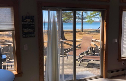 Lewiston House | Special: 10% Winter/Spring Discount–Your Four-Season Getaway on West Twin Lake!