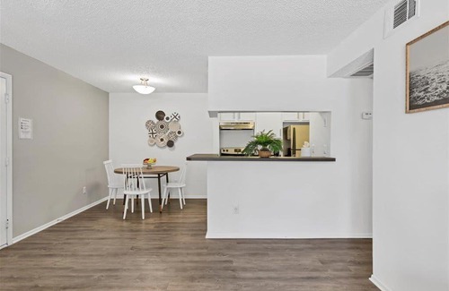 Trailer Estates Apartment | Special Apartment 1BR with Gym and Parking