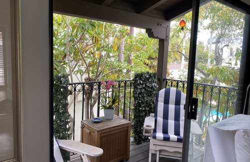 West Beach Condo | SPECIAL DEAL: 8.1.23-1.1.24 West Beach luxury, pool, spa, sauna, 2-car garage,