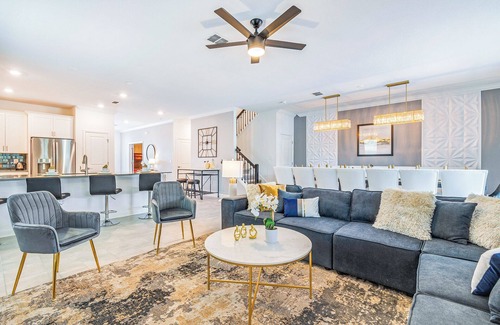 Kissimmee Villa | Special Offer! Lake View/Themed BR/Pool/SPA 22093