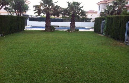 Miami Platja House | SPECIAL OFFER Miami Playa, Costa Dorada, large pool, free WIFI fiber 300MB