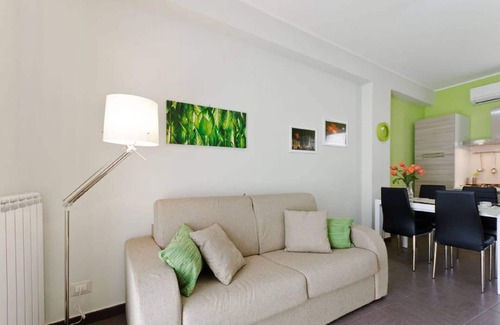 Zafferana Etnea Apartment | Special offers Summer 2015, on the splopes of the biggest volcano of Europe