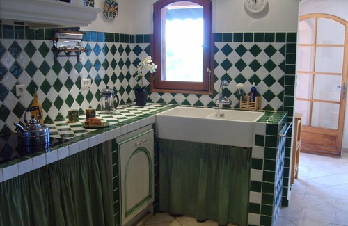 Entrecasteaux Villa | SPECIAL RATE FOR END OF YEAR! Stylish Provence Villa! :