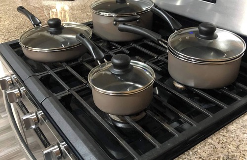 Las Vegas House | Special Sale! King Bed! EV Charger! Rain Shower!